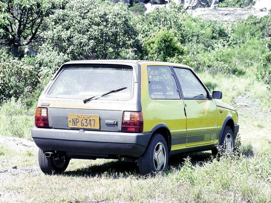  Fiat Uno 1.5R 1987 года  (фото 2 из 2)